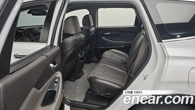 Hyundai Santa Fe 2018 thumb 10