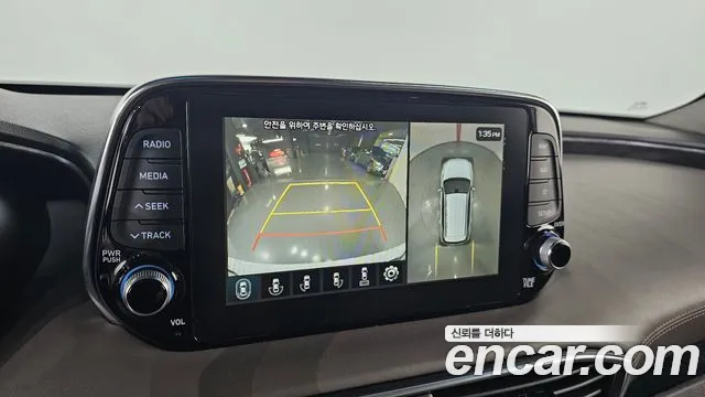 Hyundai Santa Fe 2018 thumb 4