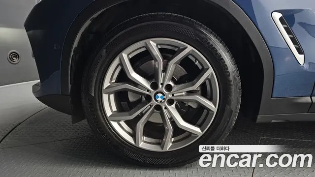 BMW X4 2021 thumb 9