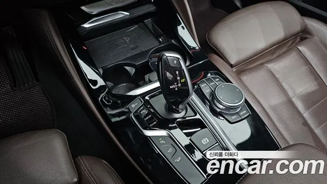 BMW X4 2021 thumb 12