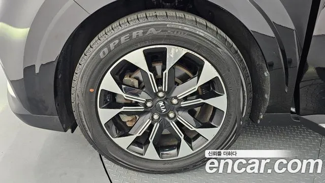 Kia Carnival 2020 thumb 4
