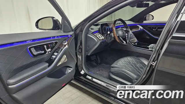 Mercedes-Benz S-Class 2021 thumb 6