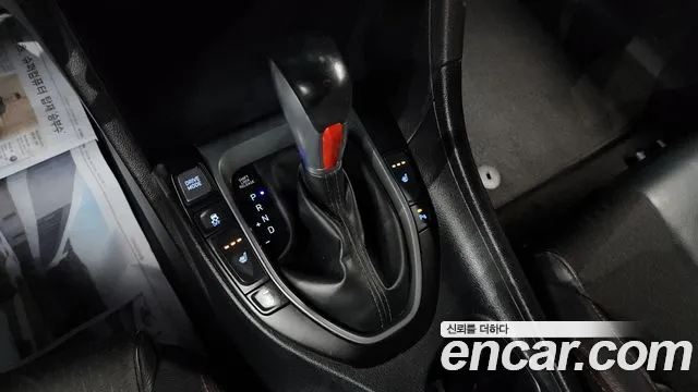 Hyundai Veloster 2018 thumb 12
