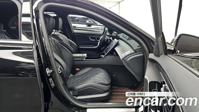 Mercedes-Benz S-Class 2022 thumb 4