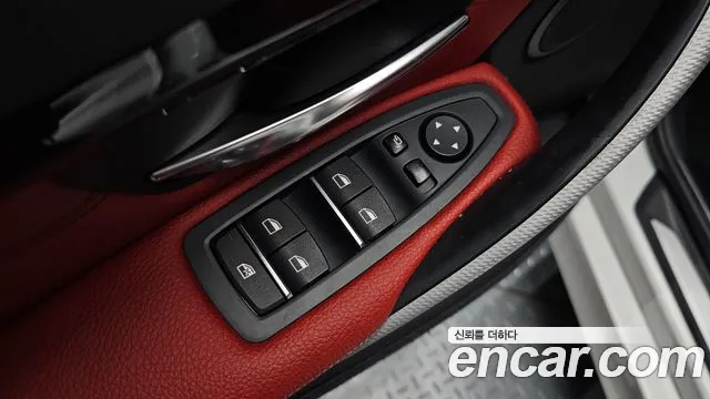 BMW 3 серии 2016 thumb 2
