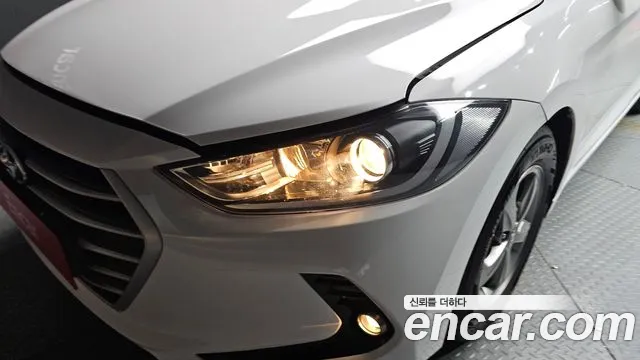Hyundai Avante 2017 thumb 2