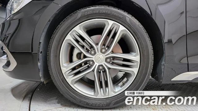 Hyundai Grandeur 2017 thumb 2