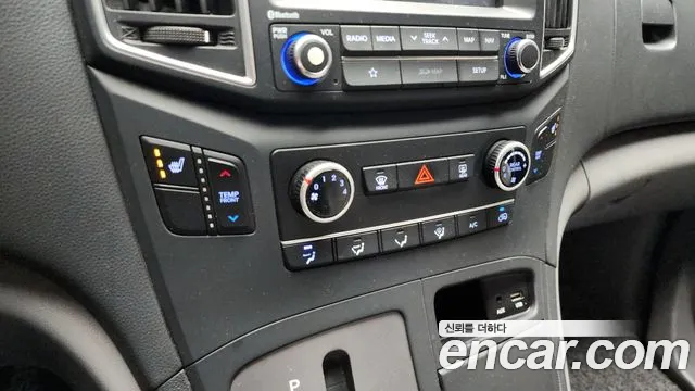 Hyundai Staria 2019 thumb 5