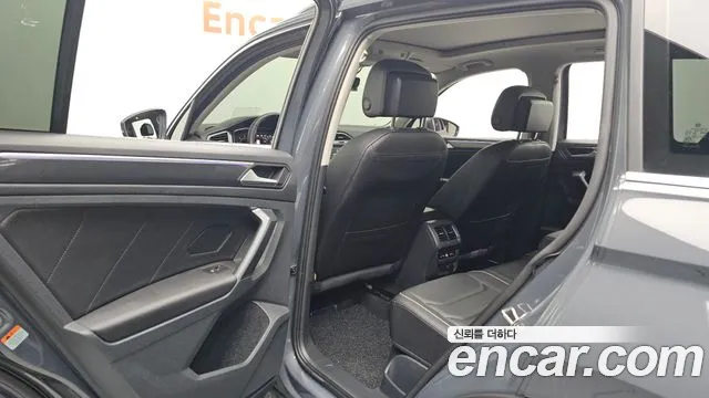 Volkswagen Tiguan 2024 thumb 6