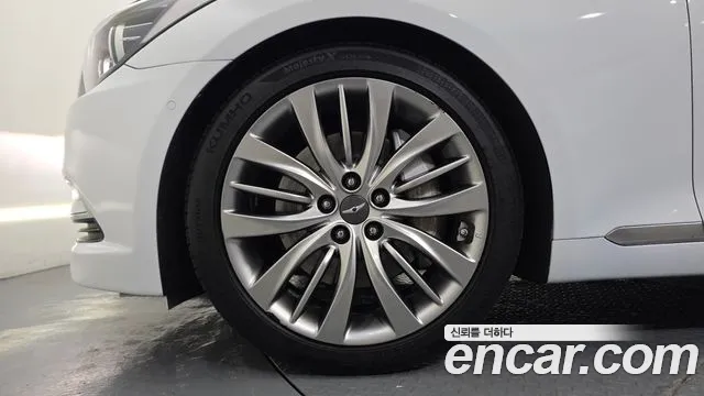 Hyundai Genesis 2015 thumb 10