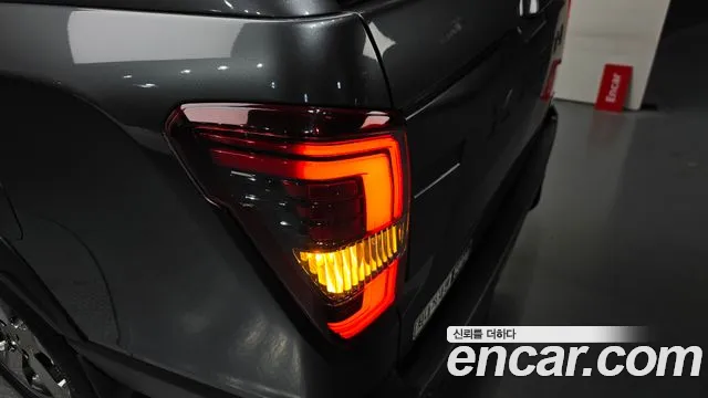KGM Rexton 2021 thumb 2