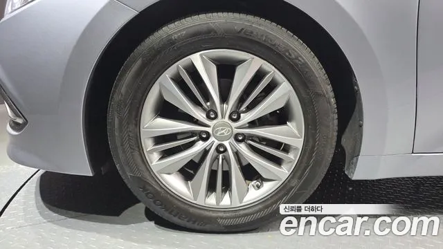 Hyundai Grandeur 2016 thumb 11