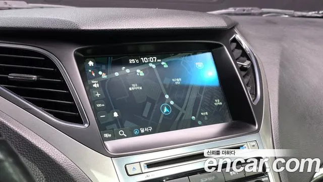 Hyundai Grandeur 2016 thumb 3
