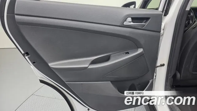 Hyundai Tucson 2017 thumb 9
