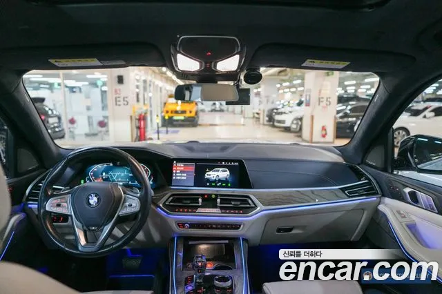 BMW X7 2019 thumb 3