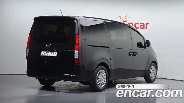 Hyundai Staria 2022 thumb 7