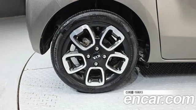 Kia Ray 2019 thumb 11