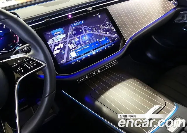 Mercedes-Benz E-Class 2024 thumb 5