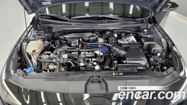 Hyundai Elantra 2021 thumb 2