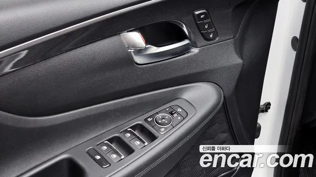 Hyundai Santa Fe 2021 thumb 12