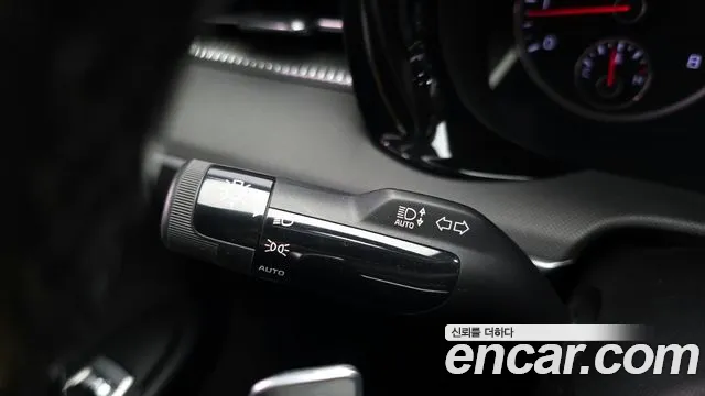 Kia K5 2020 thumb 4