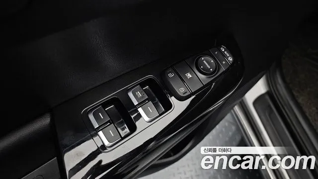 Kia Sportage 2018 thumb 2