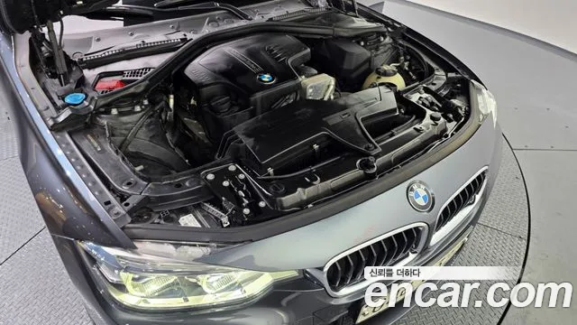 BMW 3 серии 2016 thumb 7