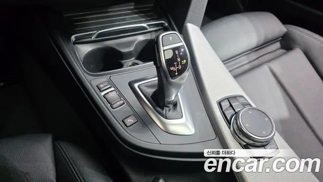 BMW 3 серии 2016 thumb 10