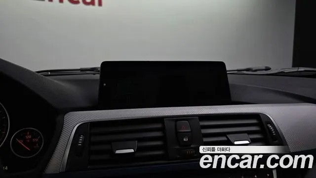 BMW 3 серии 2016 thumb 11