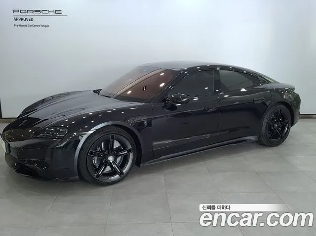 Porsche Taycan 2025 thumb 9