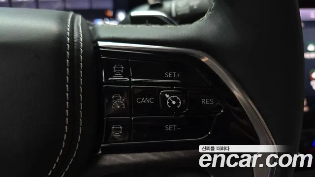 Jeep Grand Cherokee 2023 thumb 9