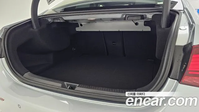 Mercedes-Benz A-Class 2025 thumb 8