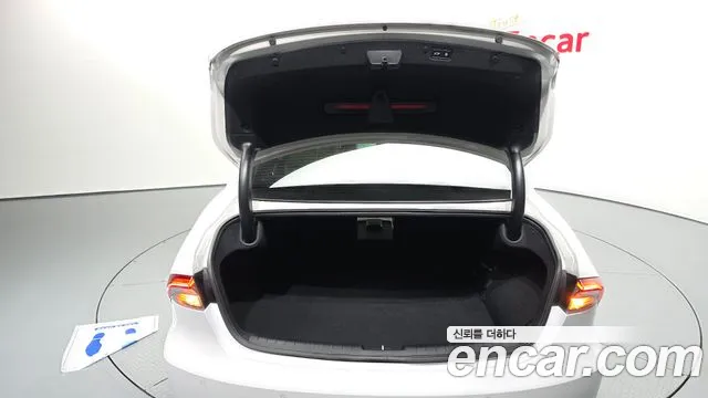 Hyundai Grandeur 2022 thumb 9