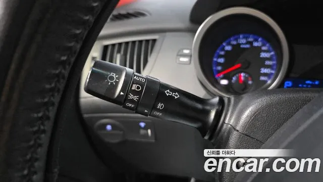 Hyundai Genesis 2010 thumb 9