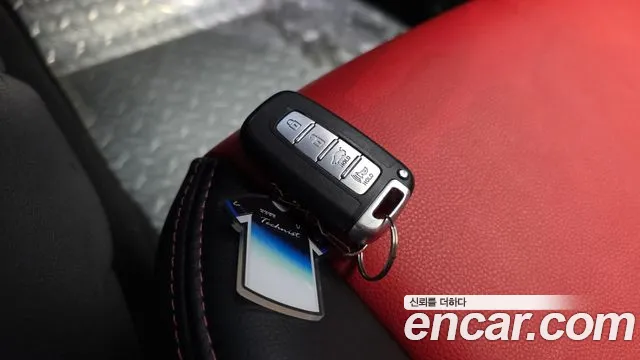 Hyundai Genesis 2010 thumb 12