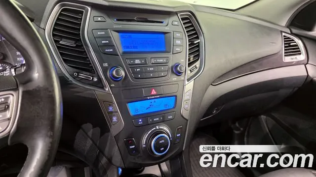 Hyundai Санта Фе 2013 thumb 9