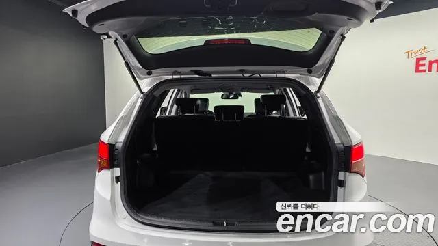 Hyundai Санта Фе 2013 thumb 7