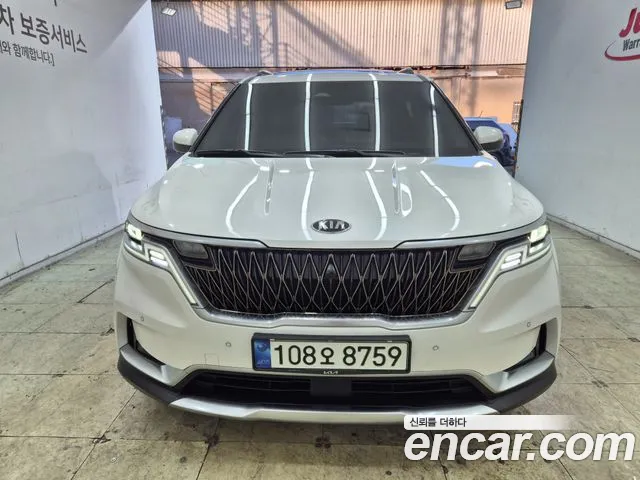 Kia Carnival 2021 thumb 4