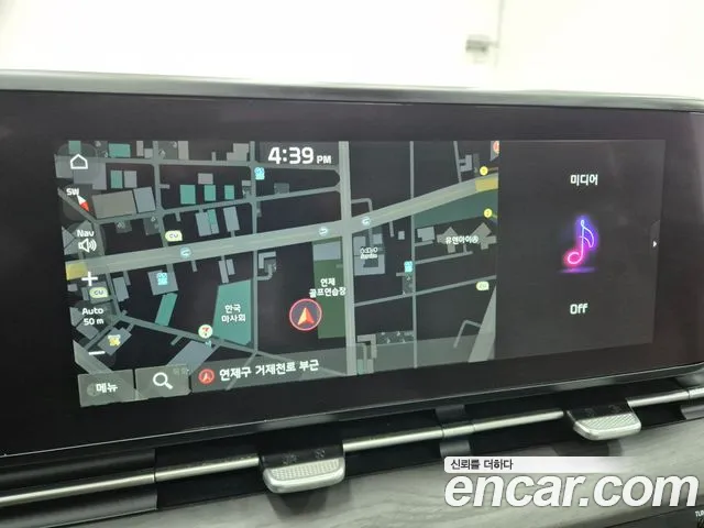 Kia Carnival 2021 thumb 8