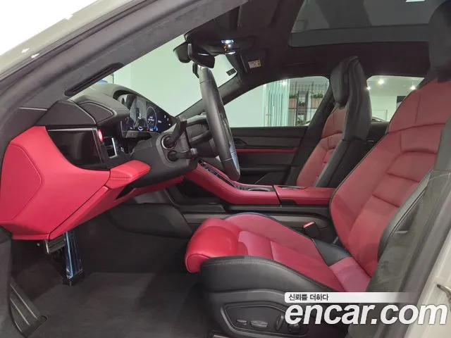 Porsche Taycan 2025 thumb 8