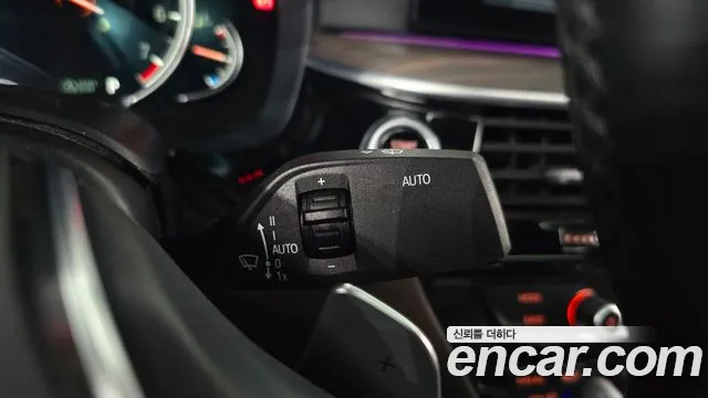 BMW 5 серии 2017 thumb 5