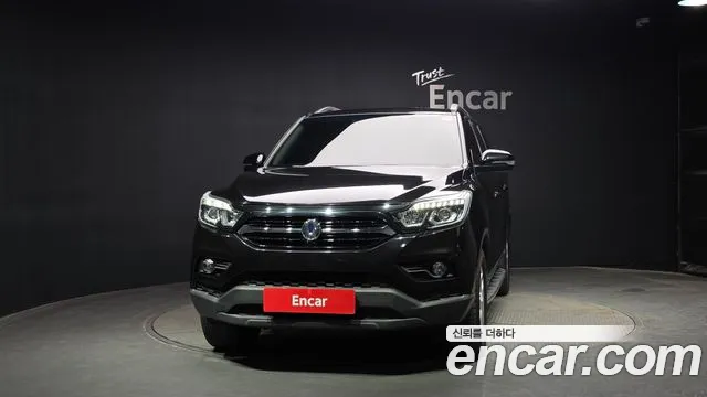 KGM Rexton 2018 thumb 9