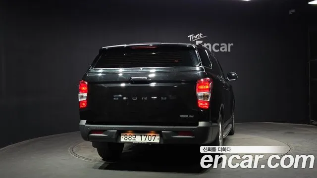 KGM Rexton 2018 thumb 7