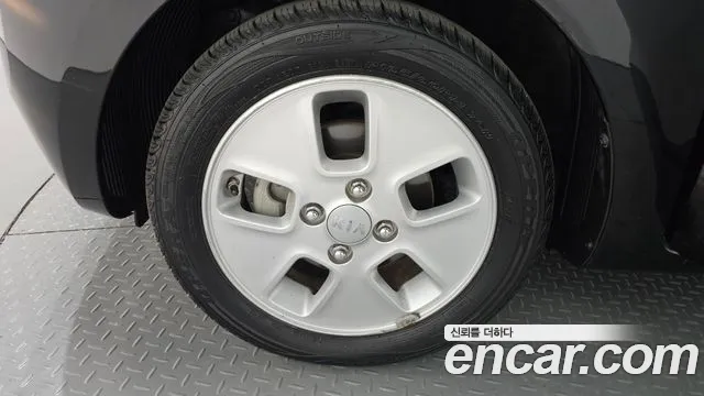 Kia Ray 2017 thumb 12