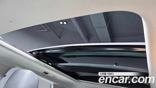 Land Rover Range Rover Evoque 2022 thumb 12