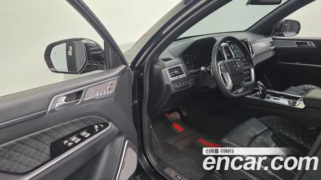 KGM Rexton 2021 thumb 6