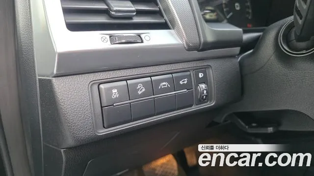 KGM Rexton 2021 thumb 7