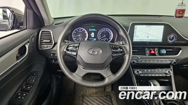 Hyundai Grandeur 2017 thumb 11