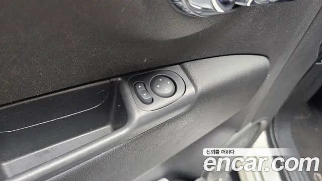 Fiat 500 2013 thumb 10