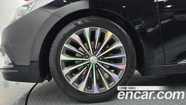 Hyundai Grandeur 2013 thumb 5